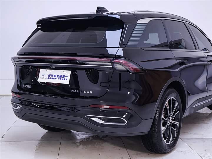 Lincoln Nautilus 2025 2025款 2.0T 四驱尊逸版