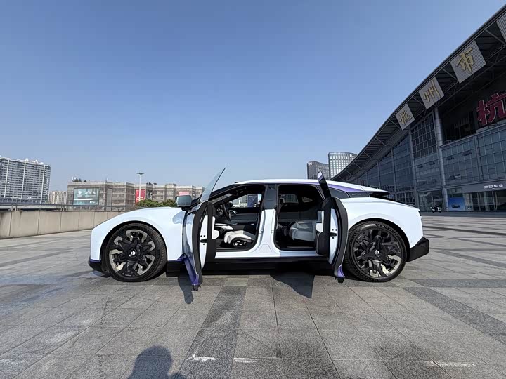 HiPhi Z 2023 2023款 城市版 四座