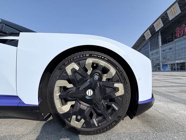 HiPhi Z 2023 2023款 城市版 四座