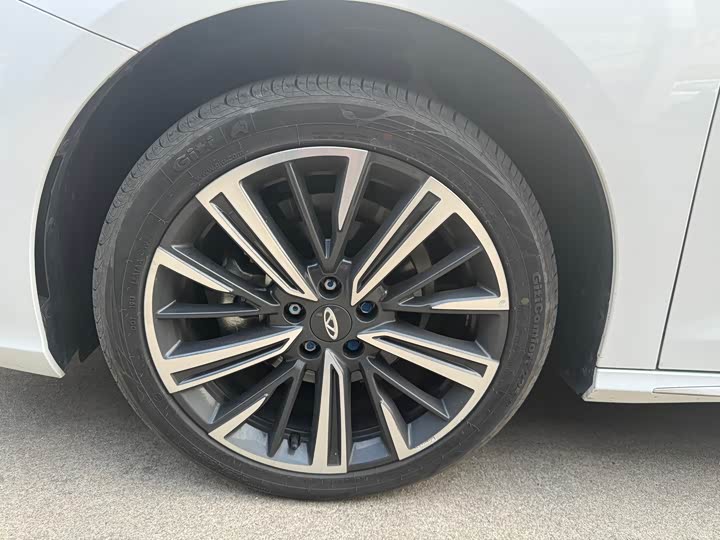 Chery Arrizo 8 2024 2024款 1.6T DCT智