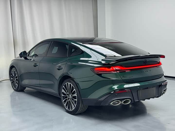 MG Motor 7 2025 2025款 2.0T 405 AT奢享版