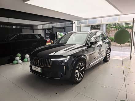 Volvo XC90 Hybrid 2026 2026款 T8 智尊豪华版 7座