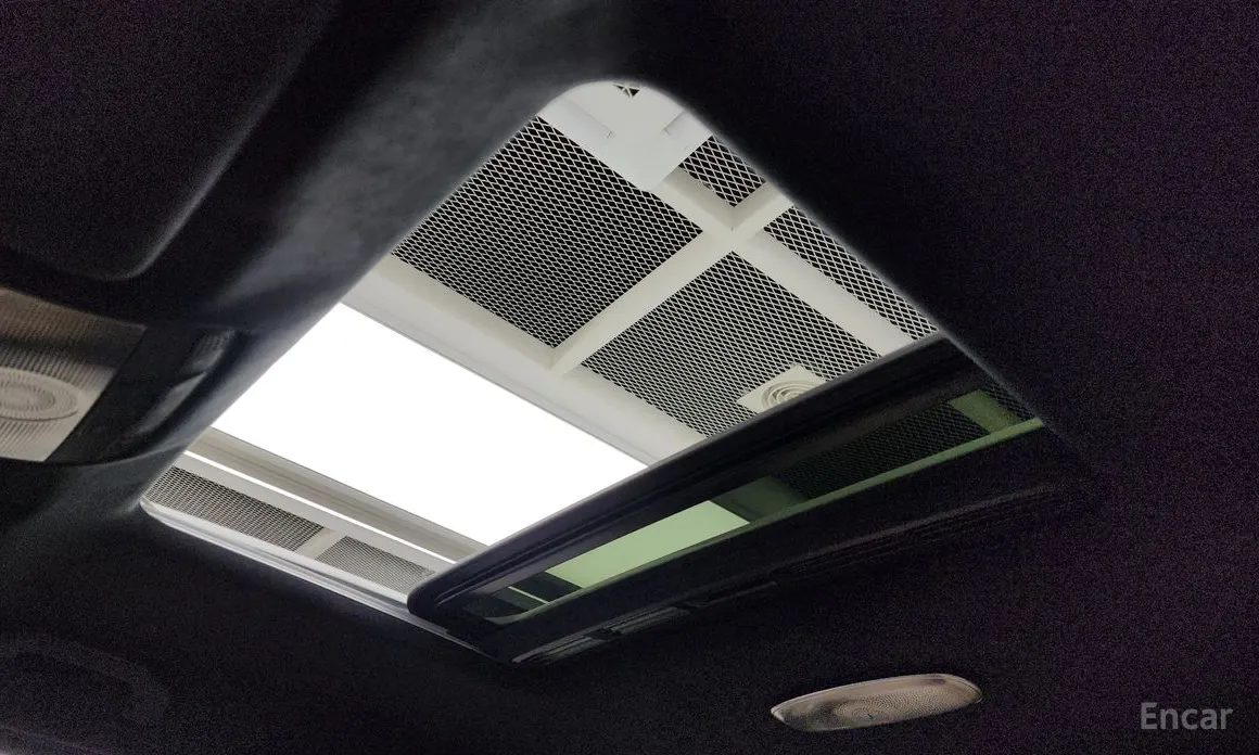 Mercedes-Benz G-Class 2024 G580 EQ Technology