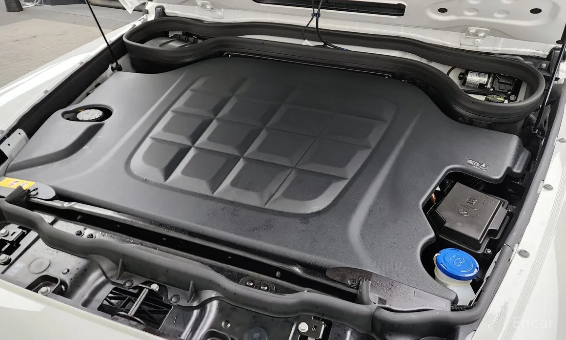 Mercedes-Benz G-Class 2024 G580 EQ Technology