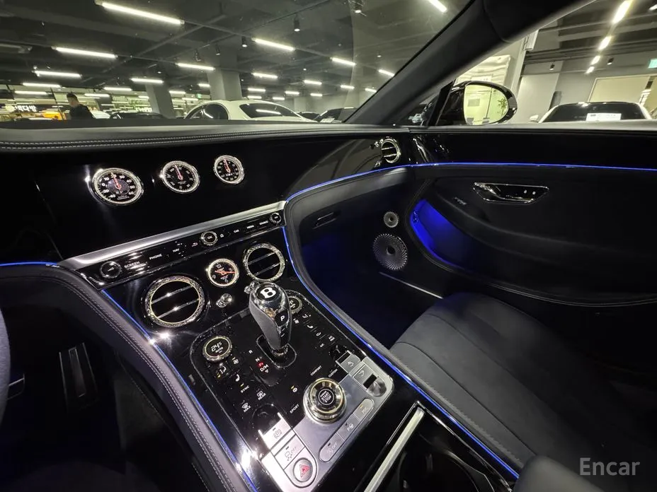 Bentley Continental GT 2018 4.0 GTS