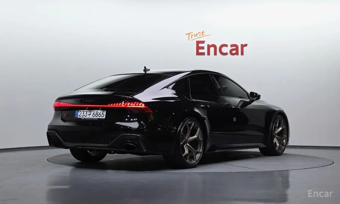 Audi RS 7 2021 4.0 TFSI Quattro Performance