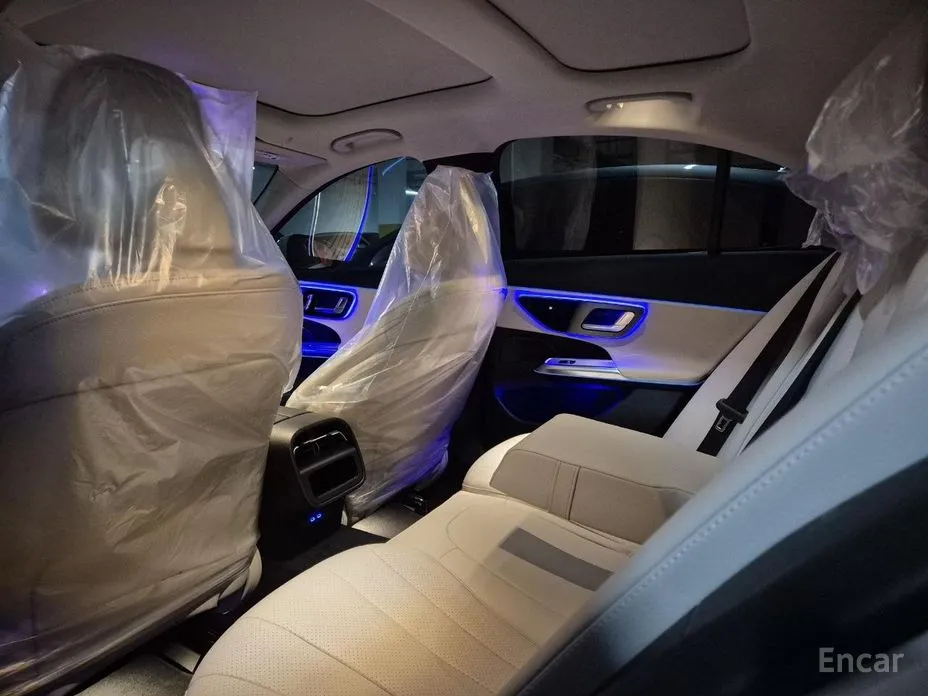 Mercedes-Benz E-Class 2024 E200 Avantgarde