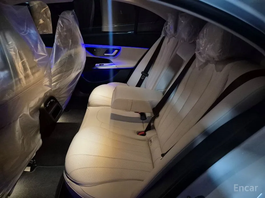 Mercedes-Benz E-Class 2024 E200 Avantgarde