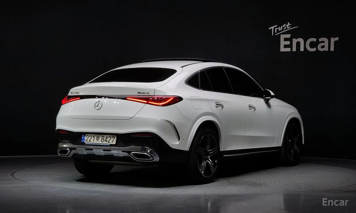 Mercedes-Benz GLC-Class 2023 GLC300 4MATIC Coupe