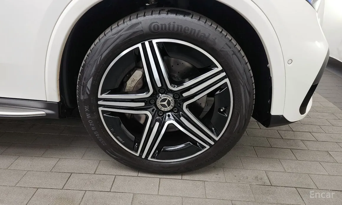 Mercedes-Benz GLC-Class 2023 GLC300 4MATIC Coupe