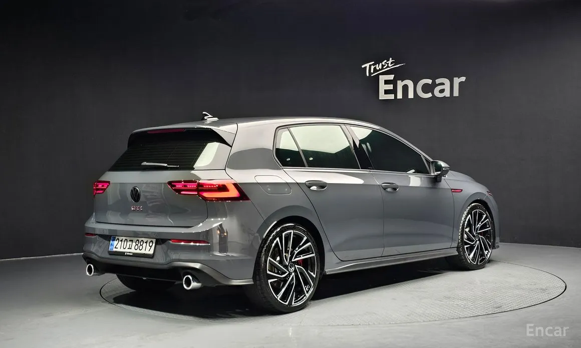 Volkswagen Golf 2022 2.0 GTI