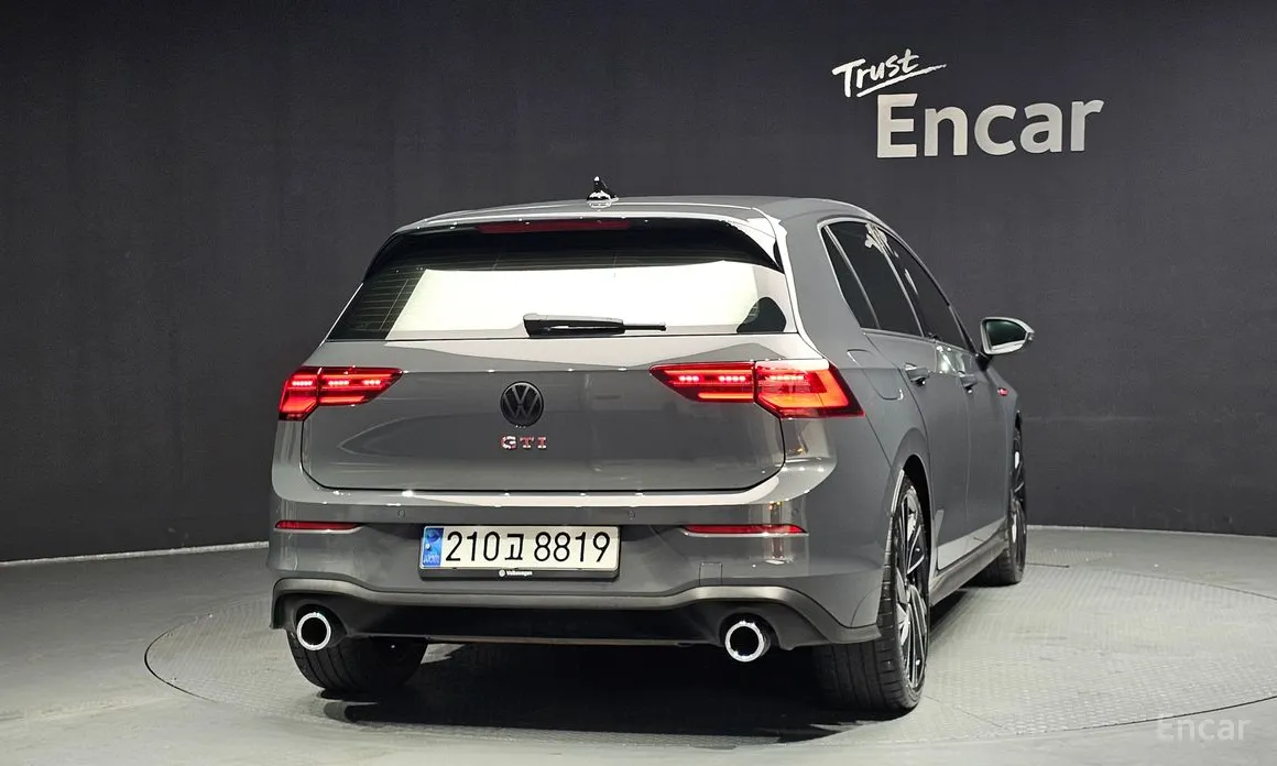 Volkswagen Golf 2022 2.0 GTI