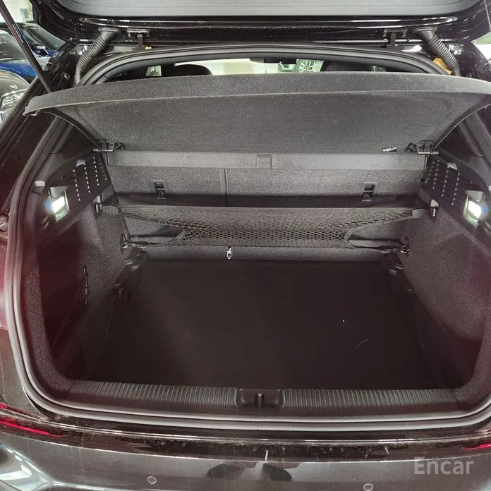 Audi Q2 2017 35 TDI Premium