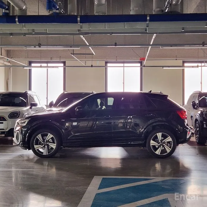 Audi Q2 2017 35 TDI Premium