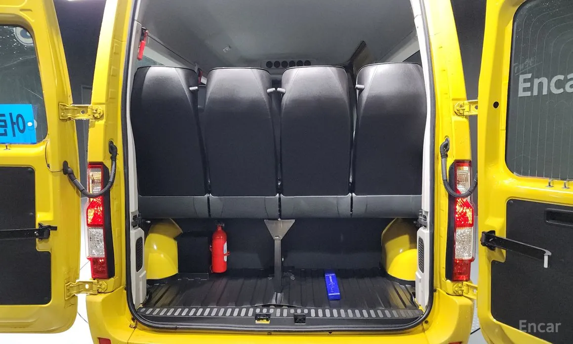 Renault Master 2018 School Bus