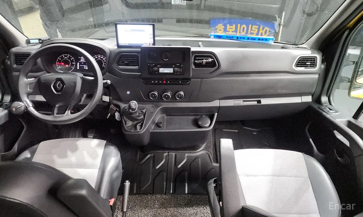 Renault Master 2018 School Bus