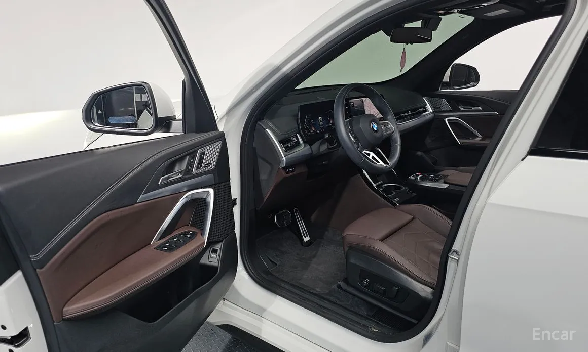 BMW X1 2023 xDrive 20i M Sport