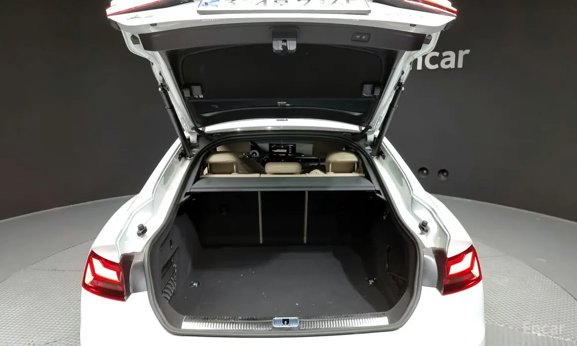 Audi A5 2017 40 TFSI Quattro Premium Sportback