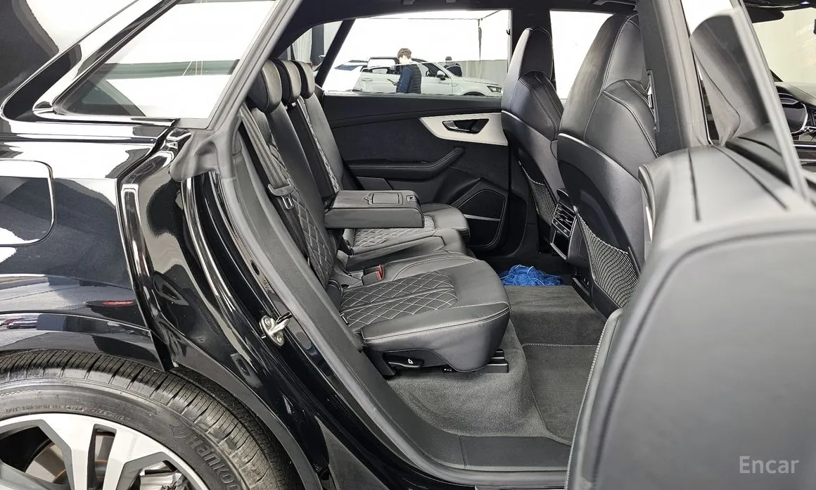 Audi Q8 2018 55 TFSI Quattro Premium