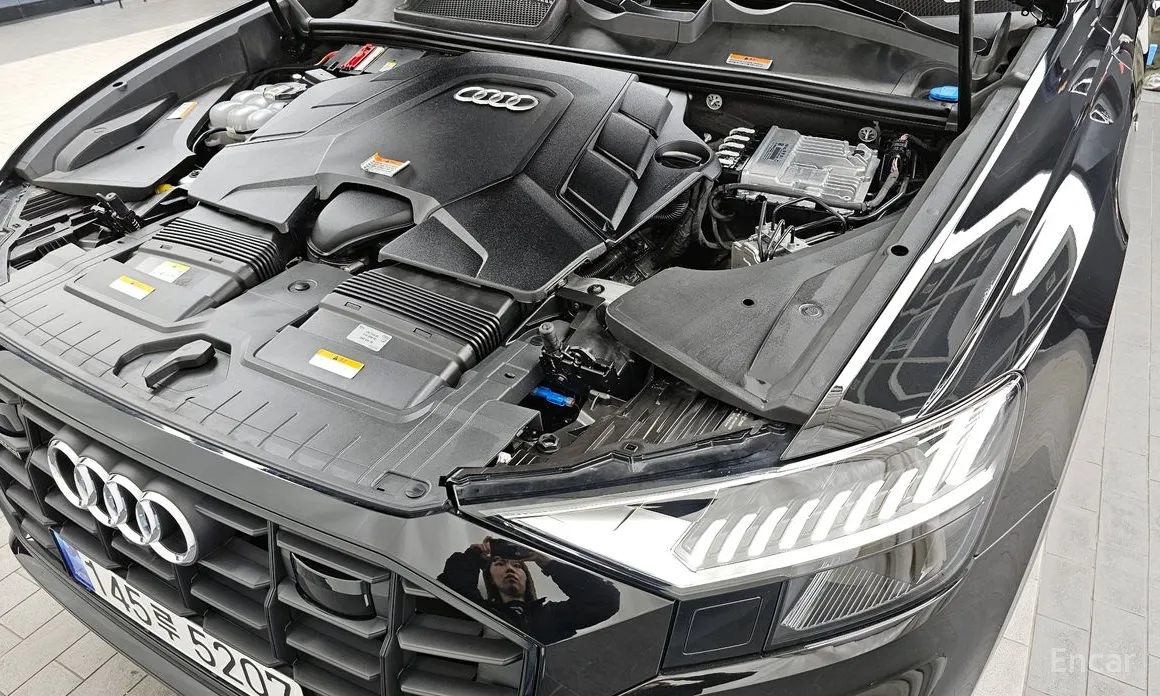 Audi Q8 2018 55 TFSI Quattro Premium