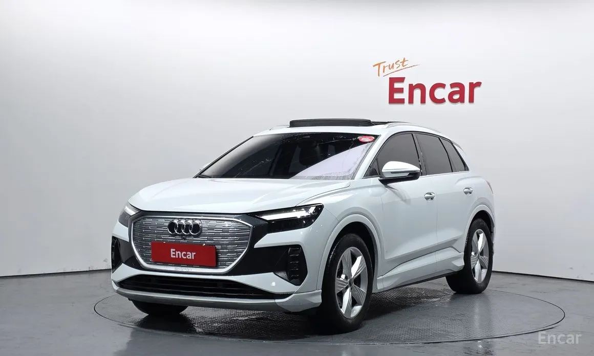 Audi Q4 e-tron 2022 40