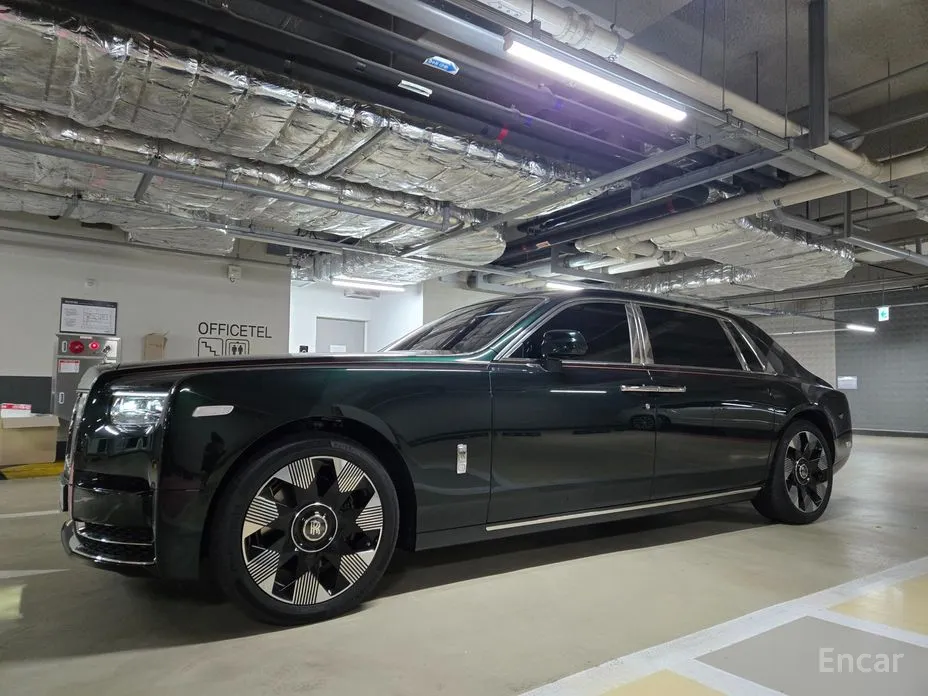 Rolls-Royce Phantom 2003 6.7 EWB V12