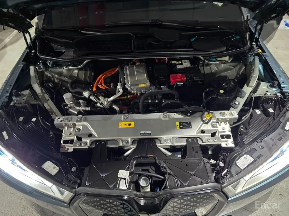 BMW iX 2021 xDrive50 Sports Plus