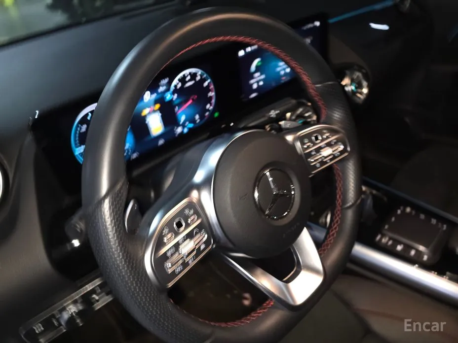 Mercedes-Benz GLA-Class 2020 GLA250 4MATIC