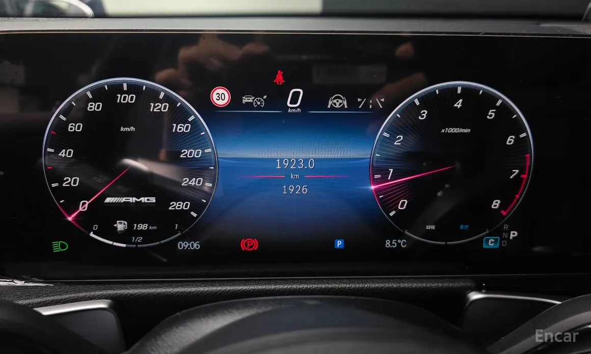 Mercedes-Benz GLB-Class 2020 AMG GLB35 4MATIC