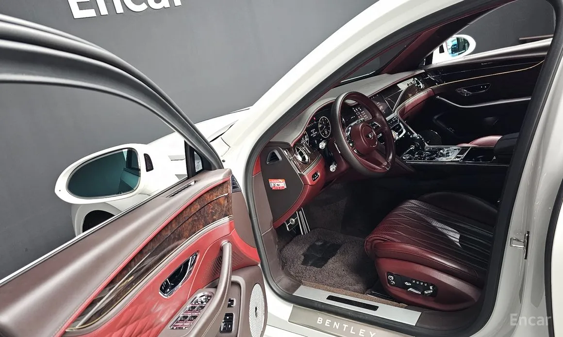 Bentley Flying Spur 2020 4.0