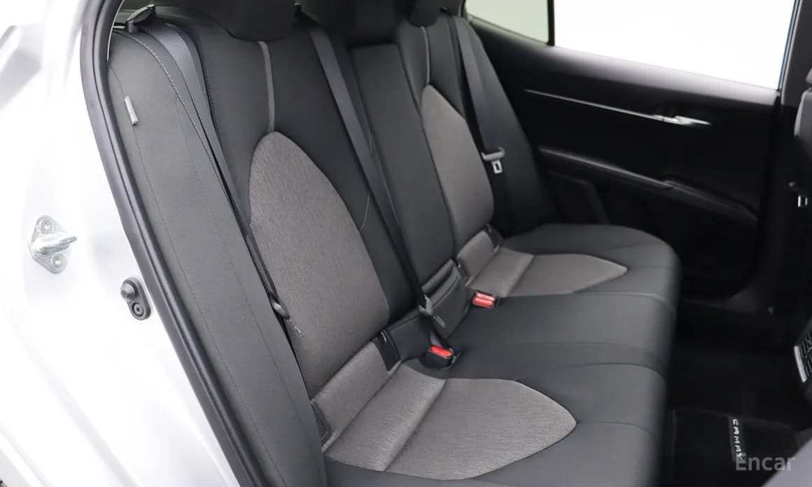 Toyota Camry 2017 2.5 LE Hybrid