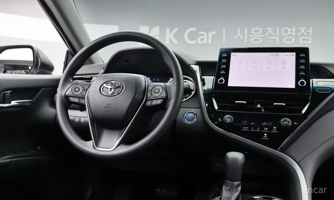 Toyota Camry 2017 2.5 LE Hybrid