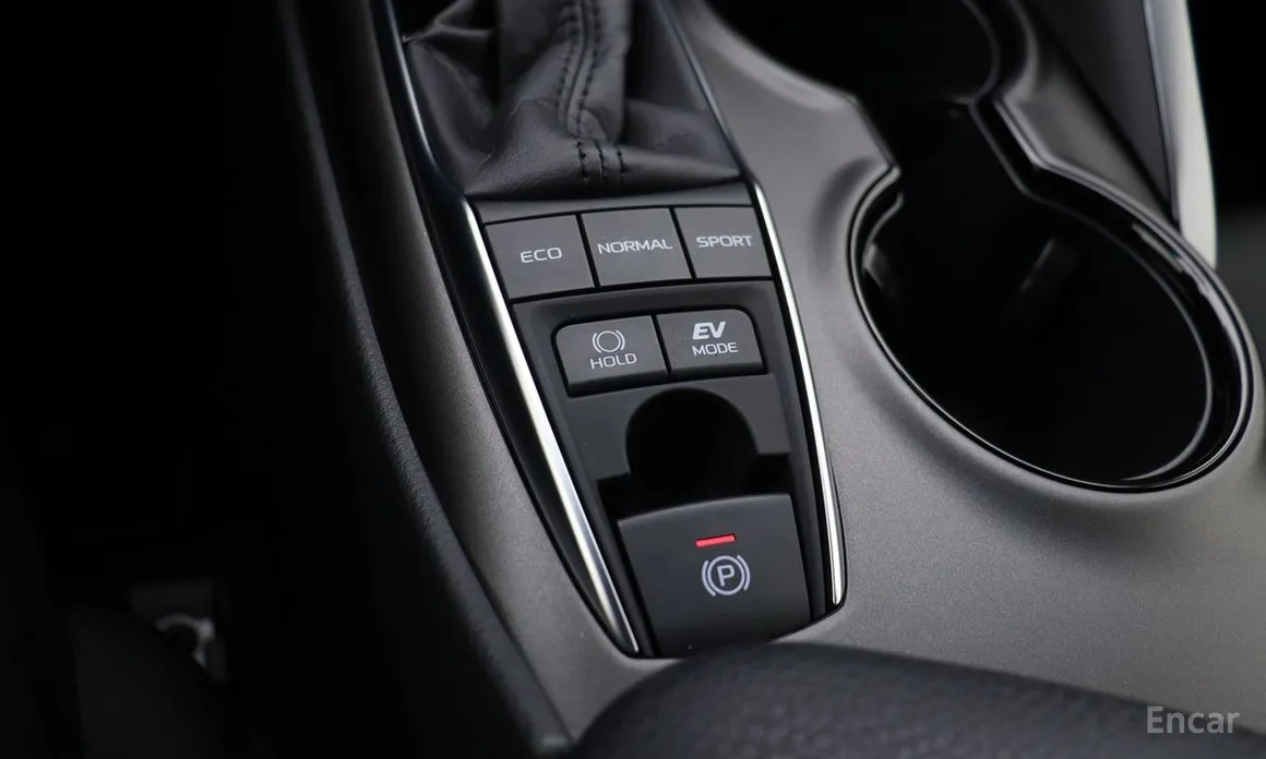 Toyota Camry 2017 2.5 LE Hybrid