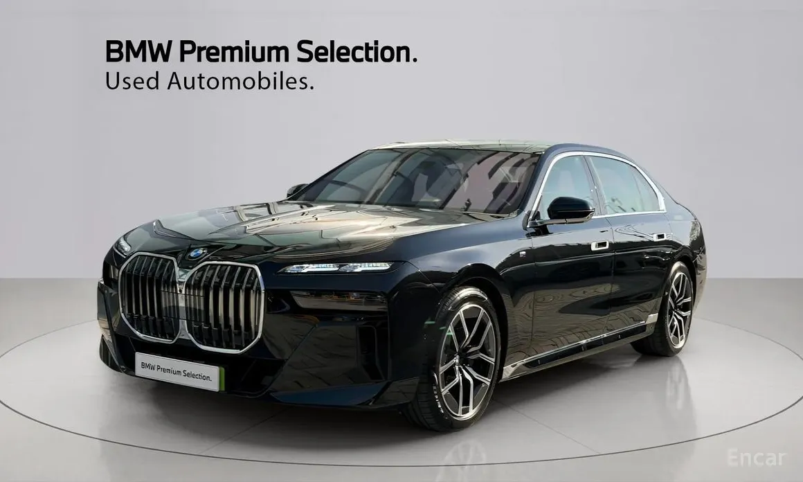 BMW 7 Series 2022 740d xDrive M Sport