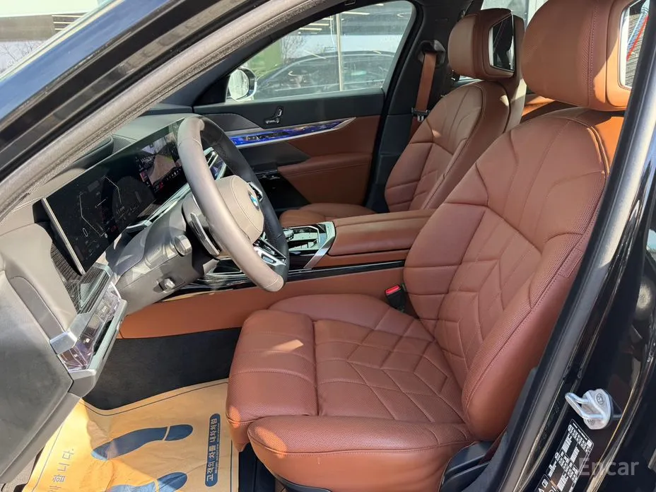 BMW 7 Series 2022 740d xDrive M Sport