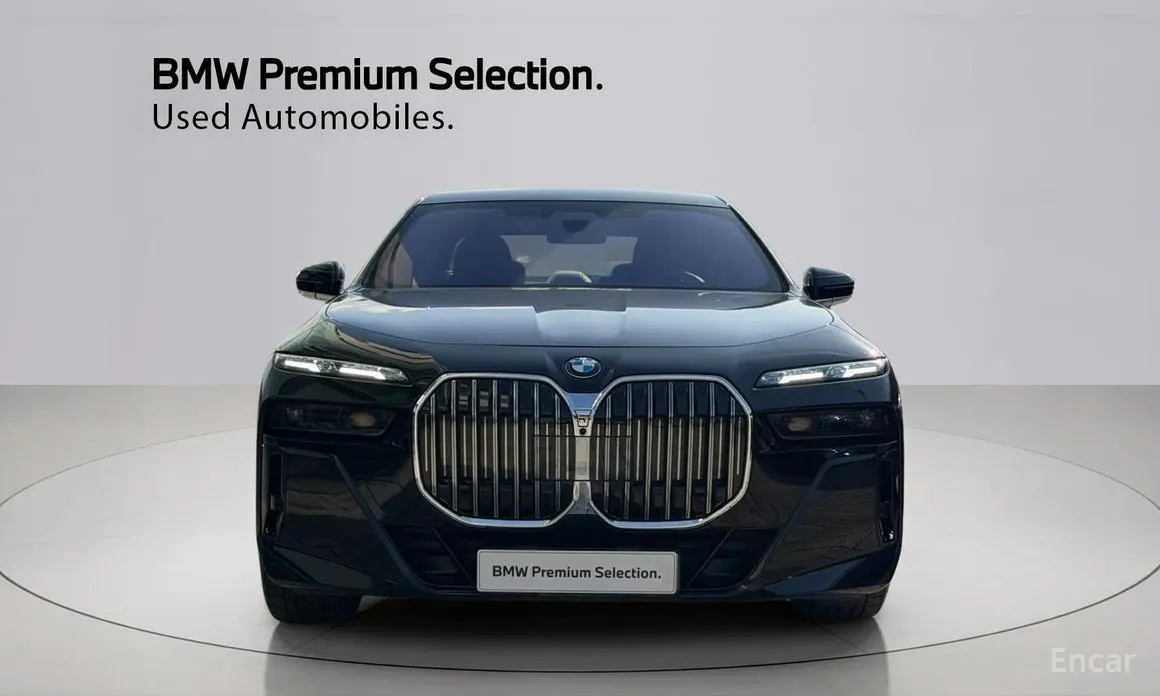 BMW 7 Series 2022 740d xDrive M Sport