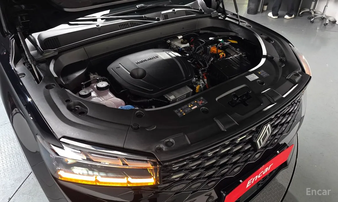 Renault Grand Koleos 2024 1.5 E-TECH Iconic 2WD