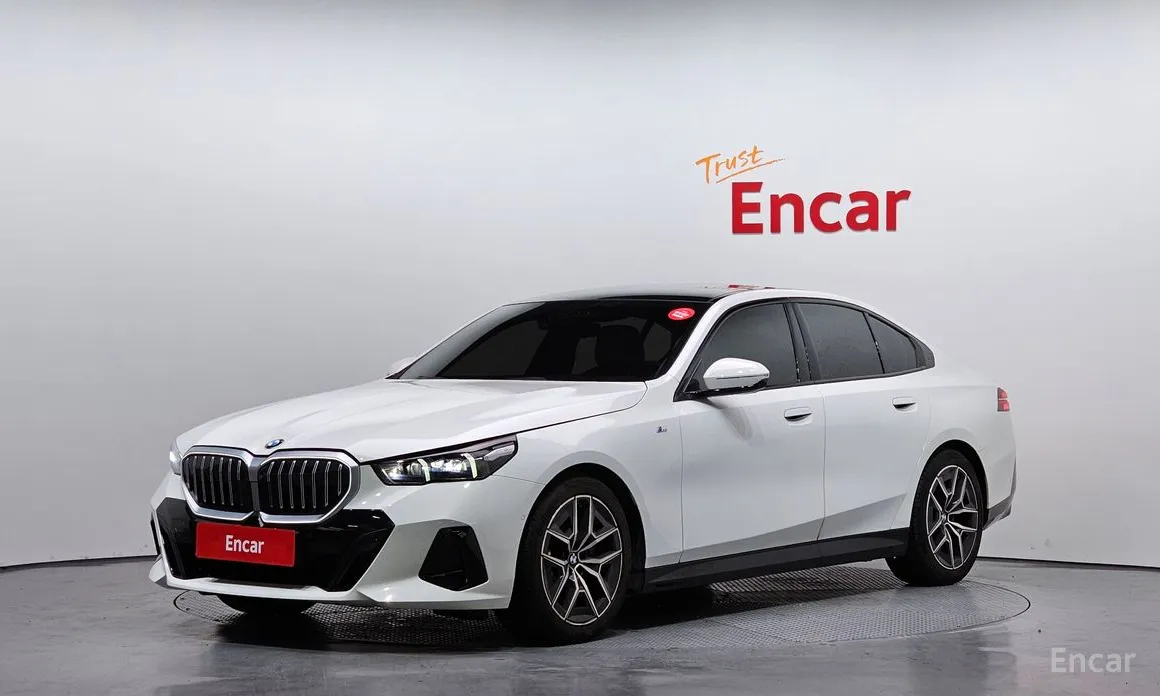 BMW 5 Series 2023 520i M Sport