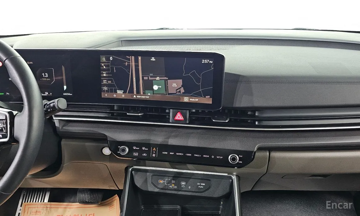 Kia Carnival 2023 HEV 9seater Nobless