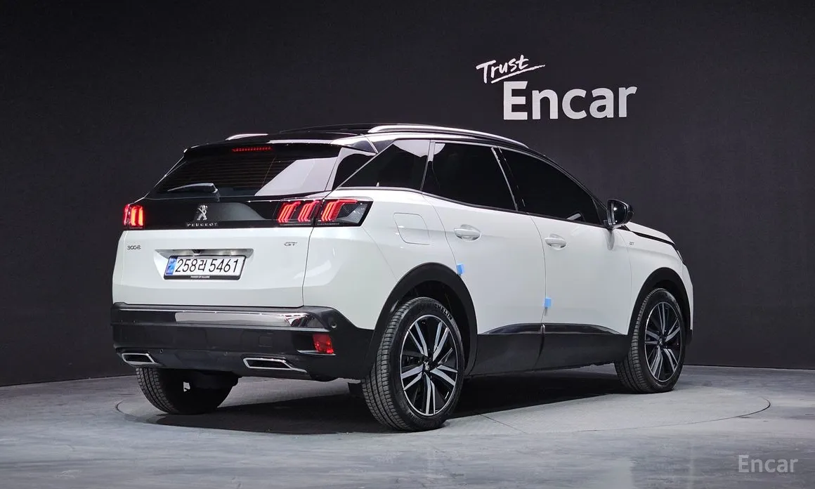 Peugeot 3008 2017 1.2 Pure Tech GT