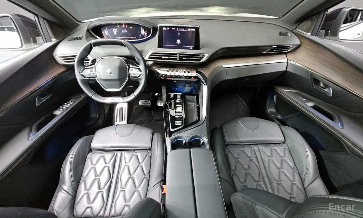 Peugeot 3008 2017 1.2 Pure Tech GT