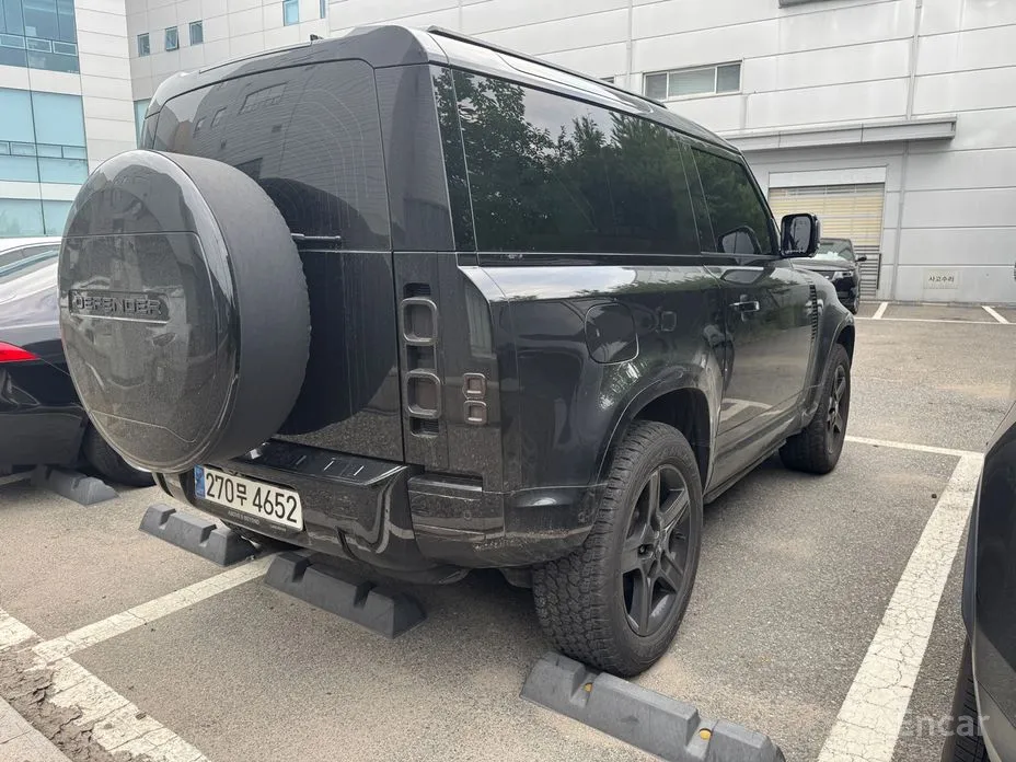 Land Rover Defender 2020 90 D250 SE