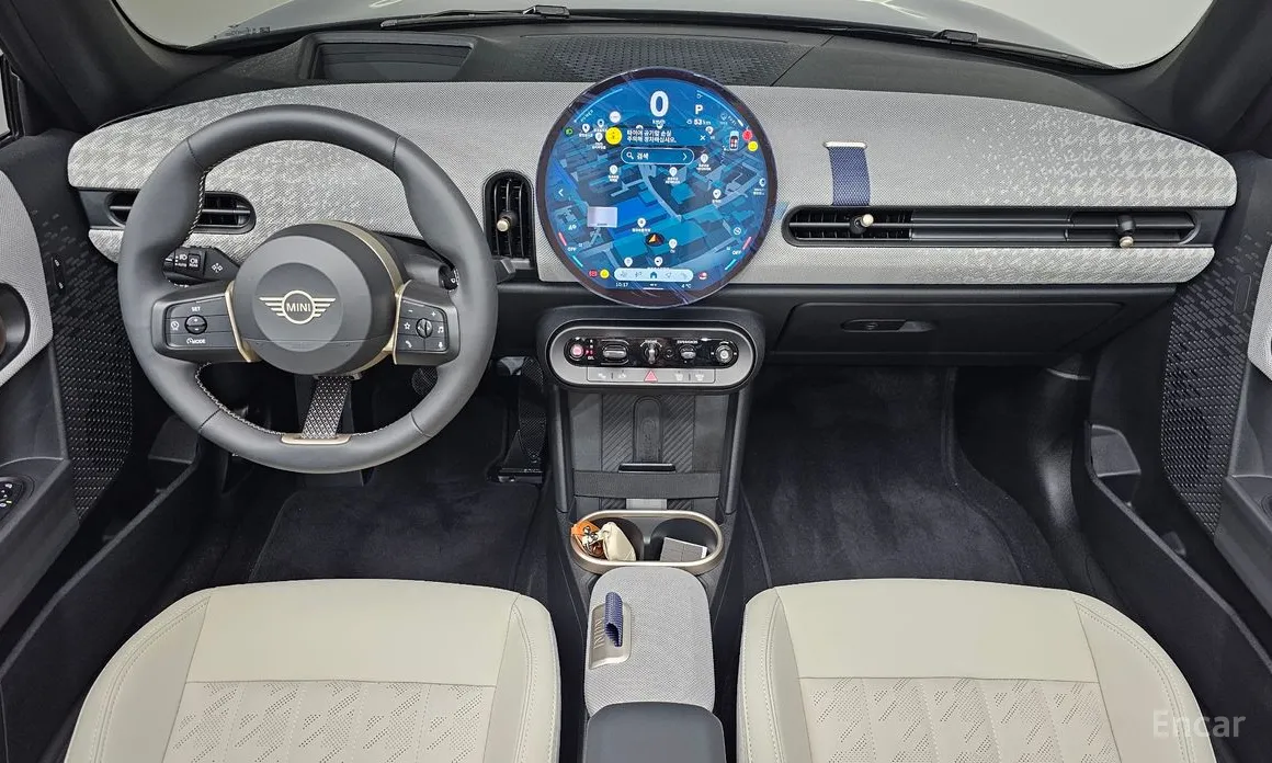 Mini Cooper Convertible 2025 Favoured