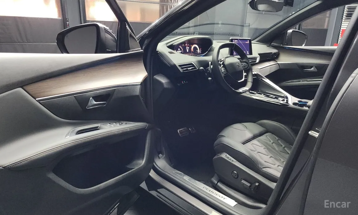 Peugeot 5008 2017 1.2 Pure Tech GT