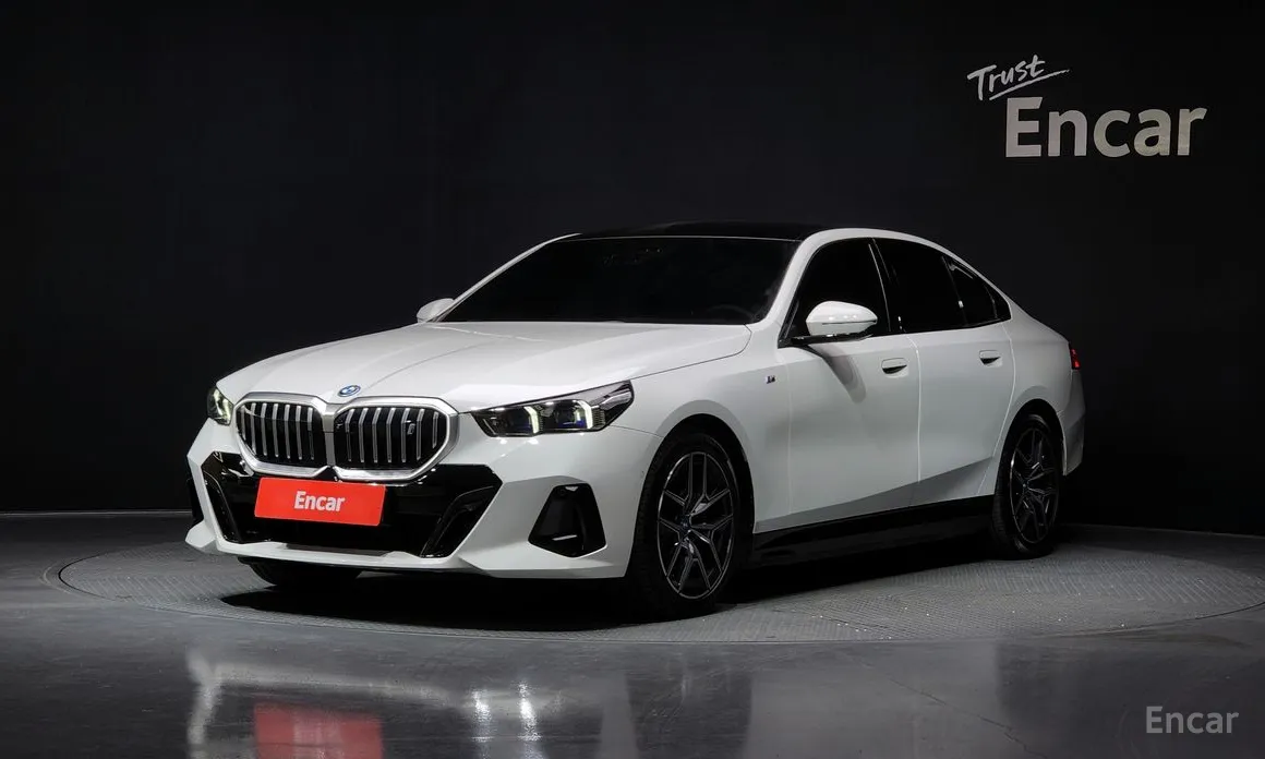 BMW i5 2023 xDrive 40 M Sport