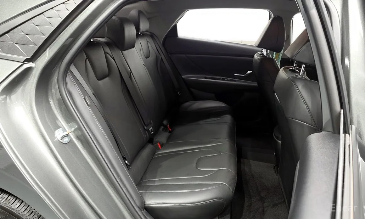 Hyundai Avante 2023 1.6