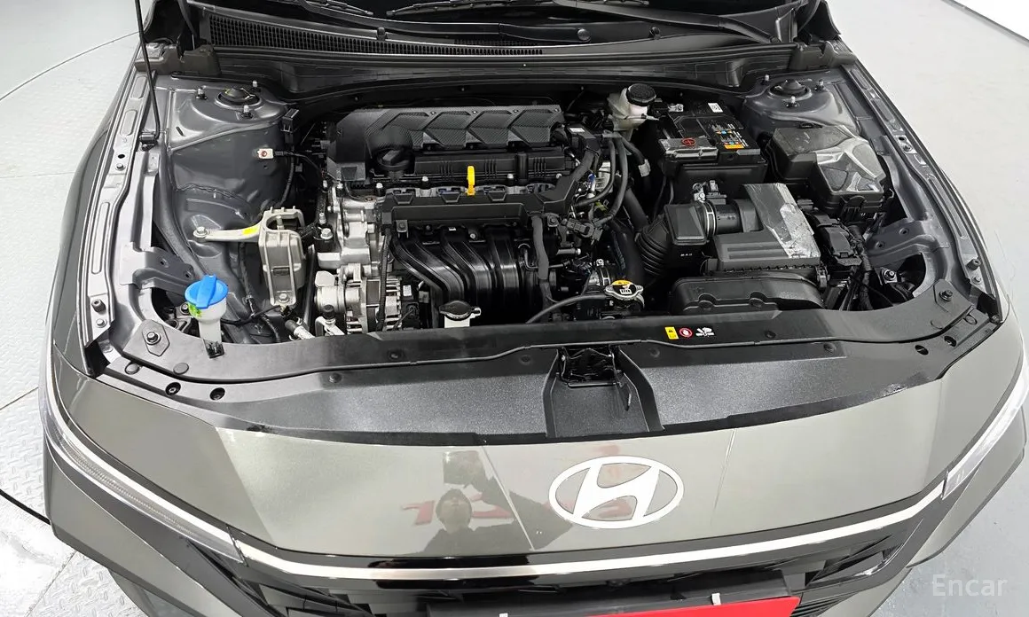 Hyundai Avante 2023 1.6