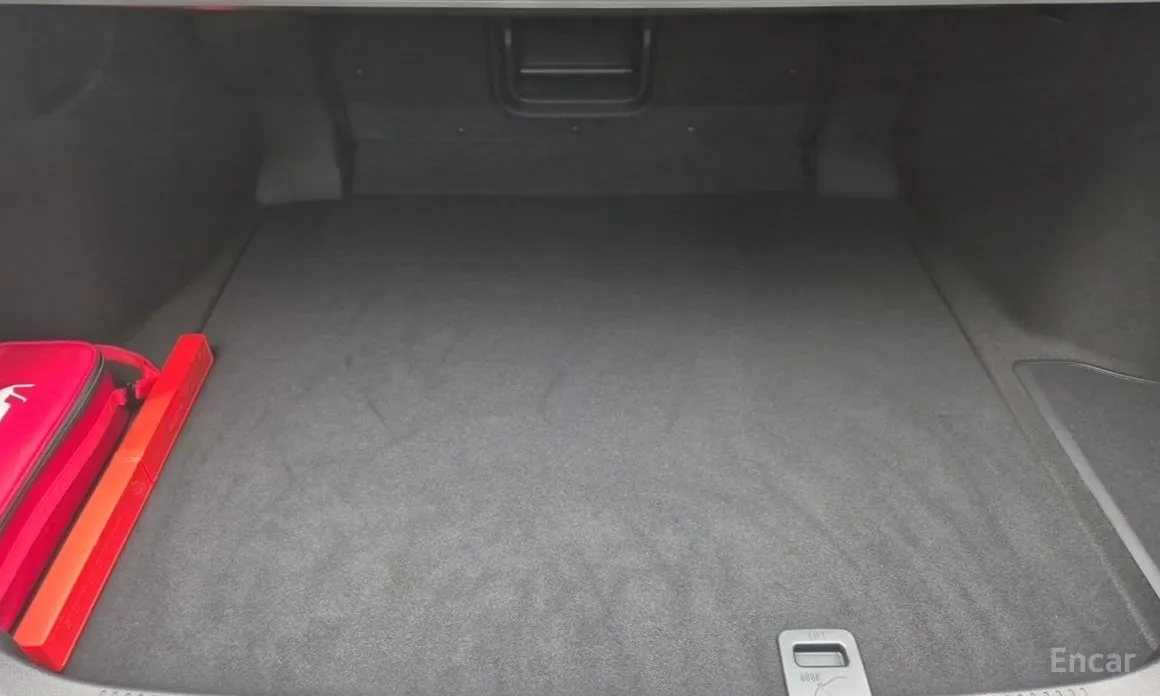 Toyota Camry 2024 2.5 XLE Premium Hybrid