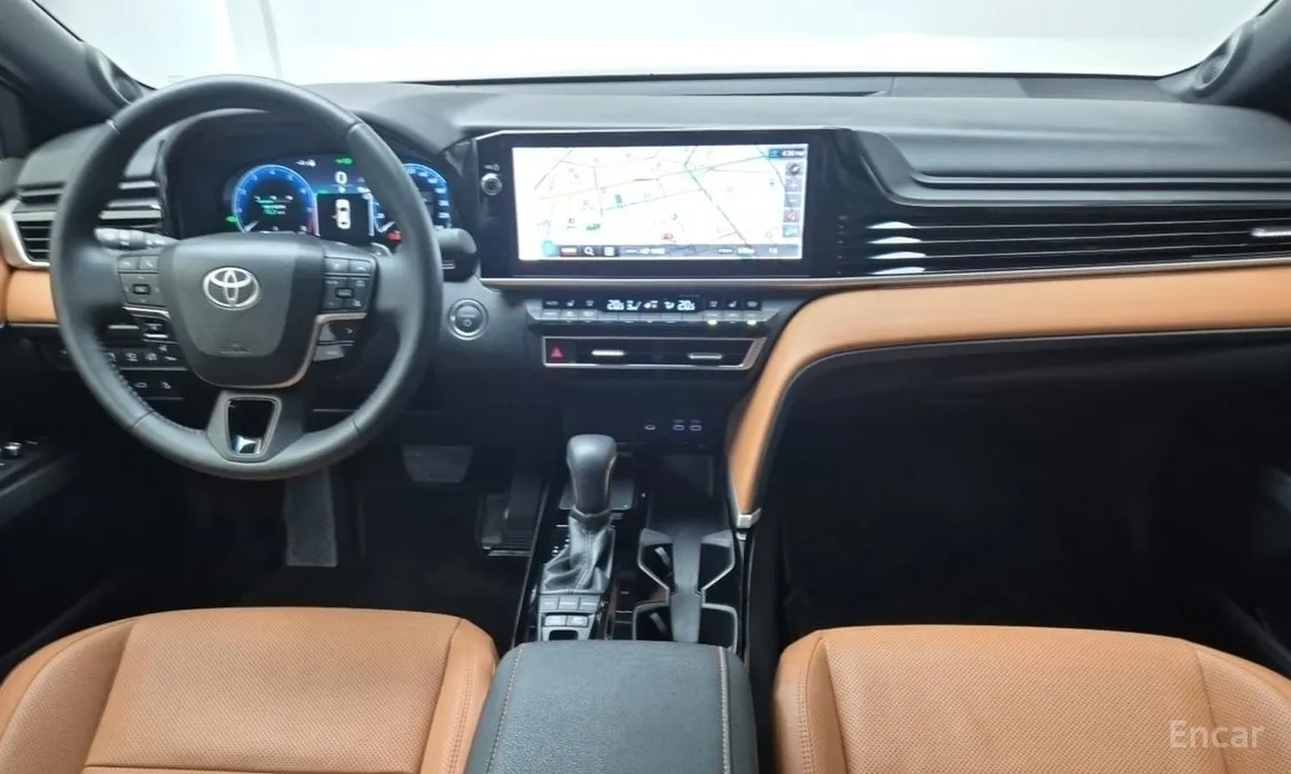 Toyota Camry 2024 2.5 XLE Premium Hybrid