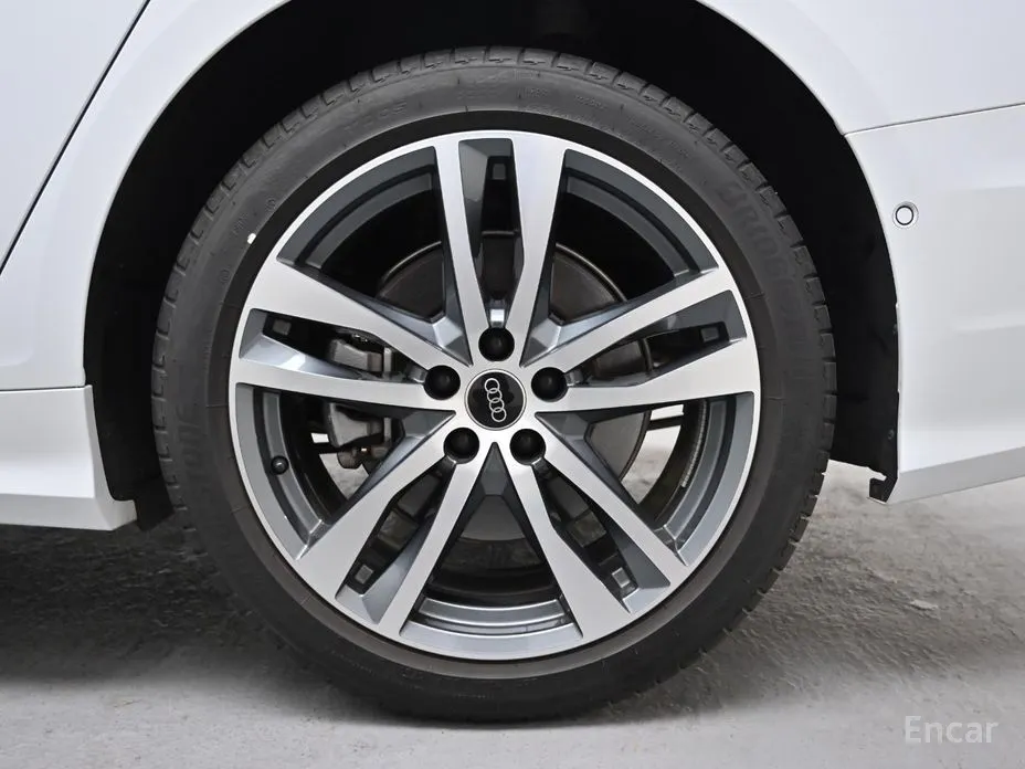 Audi A6 2019 45 TFSI Premium